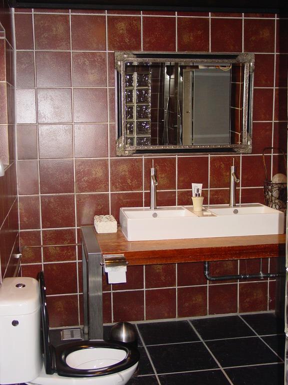 Robert'S Bed & Breakfast Helmarshausen Εξωτερικό φωτογραφία