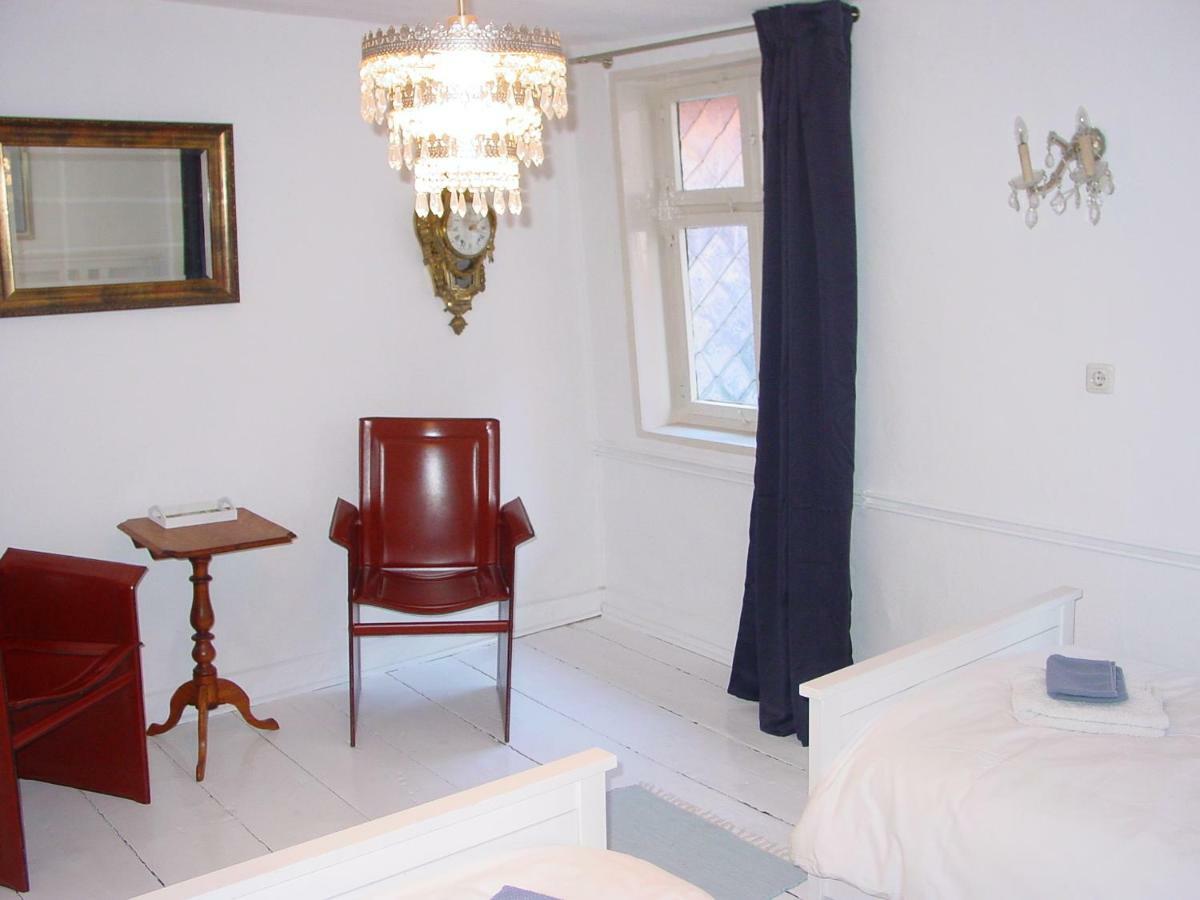 Robert'S Bed & Breakfast Helmarshausen Εξωτερικό φωτογραφία