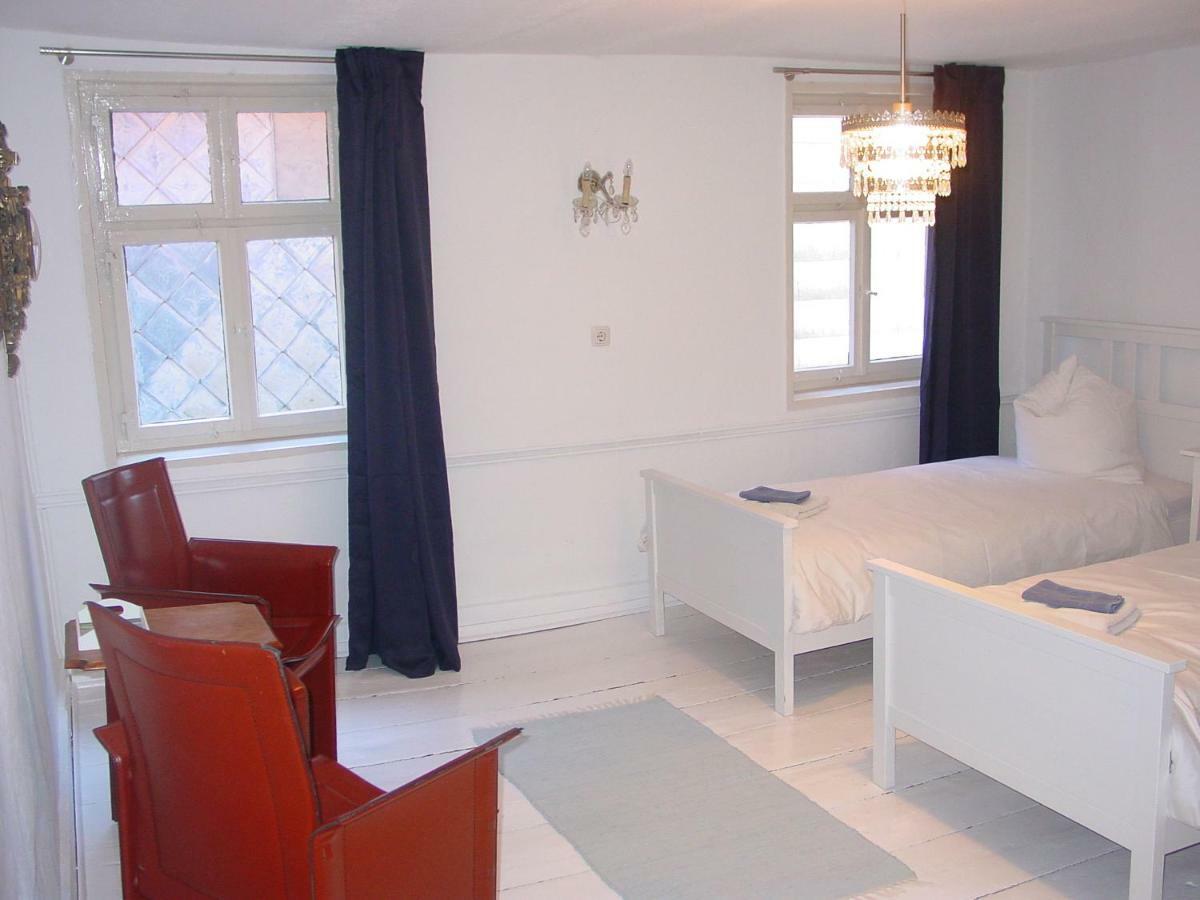 Robert'S Bed & Breakfast Helmarshausen Εξωτερικό φωτογραφία